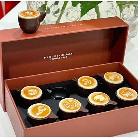 Čokoláda Bonboniéra Michel Cluizel „8 Cappuccino“