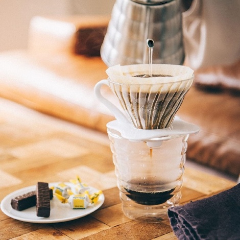 Hario glass Dripper V60-01- white (VDGR-01-W)