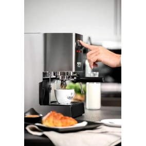 Pákový kávovar GAGGIA Classic EVO E24 2