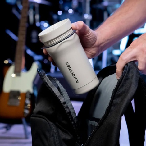 Aeropress GO Plus Travel System - cream