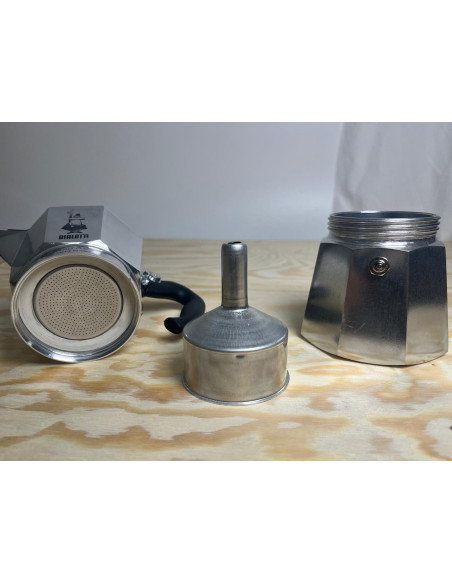 Bazar - Bialetti Moka Express 6 šálků moka konvice