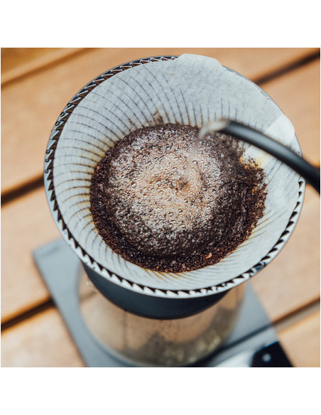 Dripper Hario NEO V60-02 černý