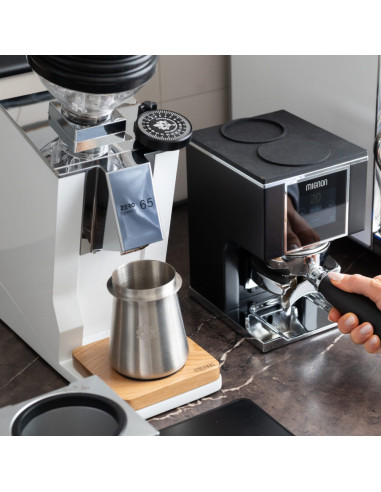 Automatický tamper Eureka Mignon pod mlýnek, 58 mm