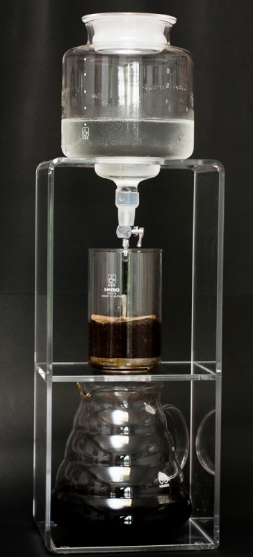 Cold drip příprava ledové kávy